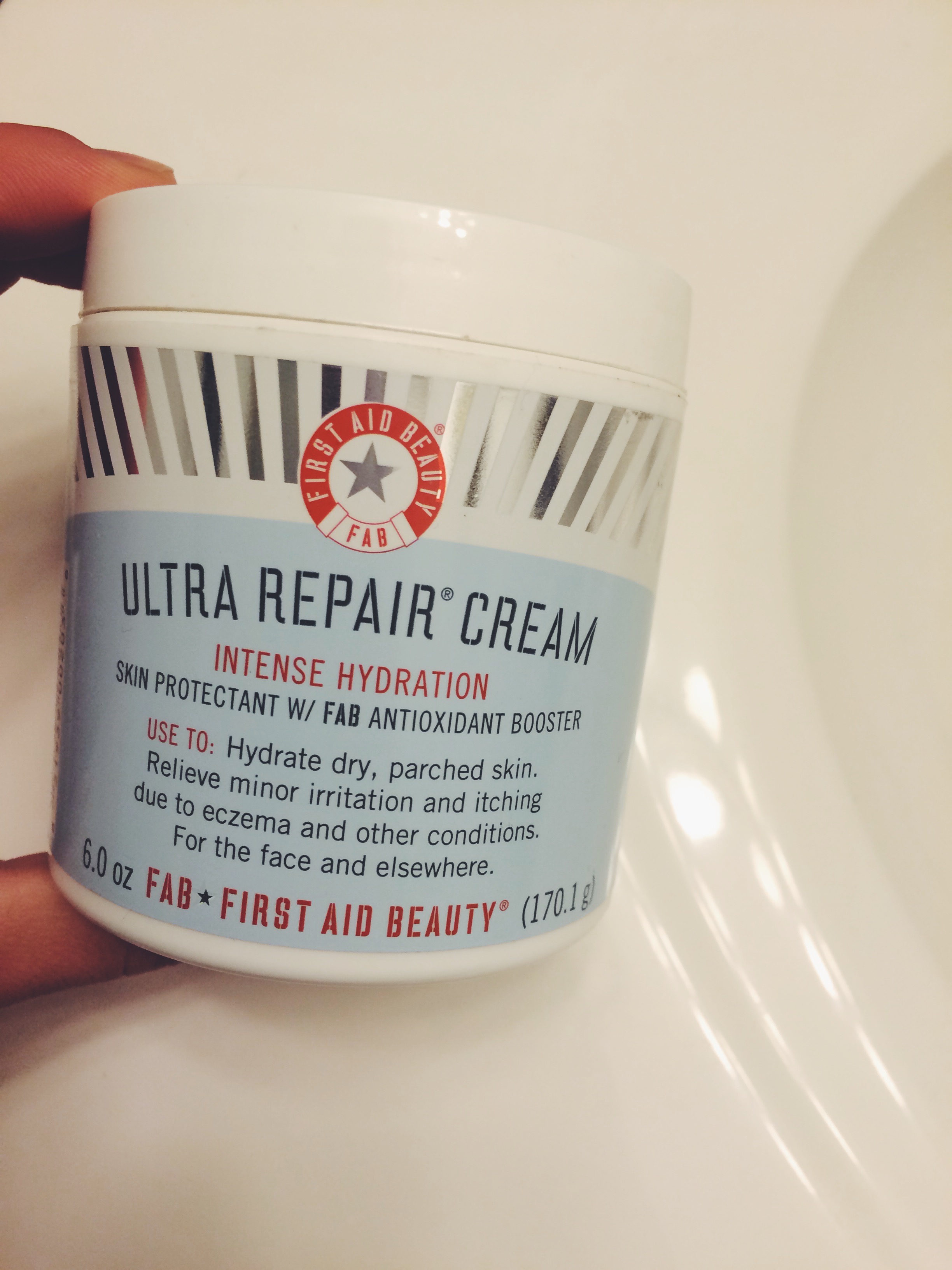 these-first-aid-beauty-products-made-it-into-my-recent-favourites-post